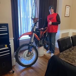 Meet your Posher, Tyler